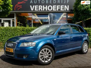 Audi A3 Sportback 1.6 Attraction | AUTOMAAT | CLIMATE / CRUISE CONTR | XENON | NAVIGATIE | CARPLAY |