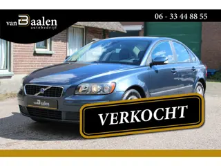 Volvo S40 2.4 KINETIC AUTOMAAT 140Pk AIRCO CRUISE TREKHAAK ORG NL 122000KM!!!