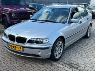 BMW 3-serie 316i Black&Silver II 2005 Facelift Sedan Grijs