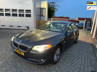 BMW 5-serie 520d Upgrade Edition AUTOMAAT