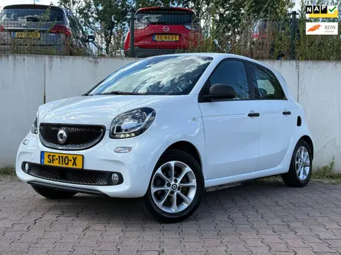 Smart Forfour Electric drive Business Solution 18 kWh/LEDER/1STE EIGENAAR/43665 KM NAP/
