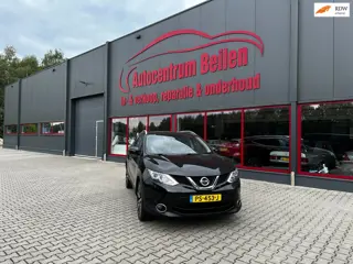 Nissan Qashqai 1.6 dCi Tekna / Pano / Leder / Trekhaak / Camera / Stoelverw. /