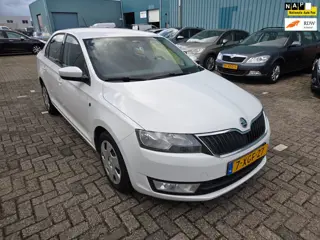Skoda Rapid 1.2 TSI Greentech Ambition rijdt super
