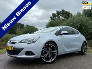 Opel Astra GTC 1.4 Turbo Sport / 20" Velgen / Navi / Clima / 6 Versnellingen / PDC / Cruise / LED / 