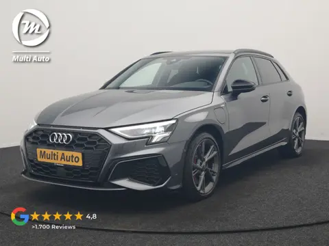 Audi A3 Sportback 45 TFSI e S Line PHEV 245pk Dealer O.H. | Adaptive Cruise | Camera | Sportstoelen 