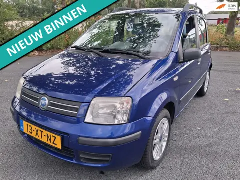 Fiat Panda 1.2 Emotion MET NW APK DUS ECHT GOEDKOOP RIJDEN