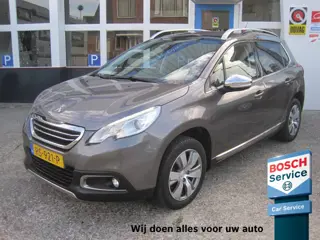 Peugeot 2008 1.2 PureTech Allure - Climat, cruise, trekhaak, LMV