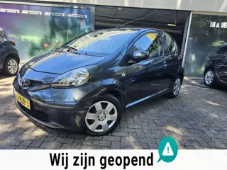 Toyota Aygo 1.0-12V + | AUTOMAAT | 1E EIGENAAR | AIRCO| NW APK | LAGE KM STAND |