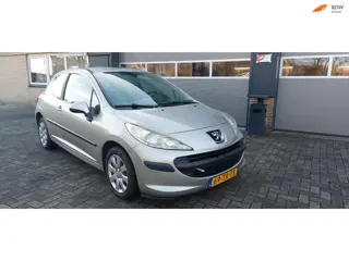 Peugeot 207 1.4-16V X-line EXPORT !!