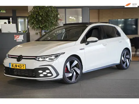 Volkswagen Golf 8 2.0 TSI GTI 245PK DSG Pano Led ACC Trekhaak