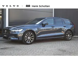 Volvo V60 T8 Plug-in hybrid AWD Plus Dark | Panoramadak | Trekhaak | Verwarmbare voorstoelen, achter