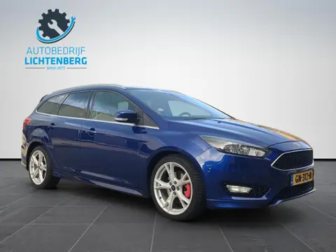 Ford Focus Wagon 1.5 Titanium Edition Cruise / Navi / D.Riem Vervangen
