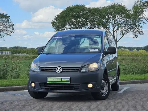 VOLKSWAGEN CADDY 1.6 airco nap trekhaak !