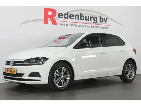 Volkswagen Polo 1.0 TSI Highline - Automaat - Navi / Bluetooth / Parksens.