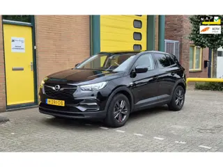 Opel Grandland X 1.2 Turbo 120 Jaar Edition, Airco! Cruise Control! Trekhaak!