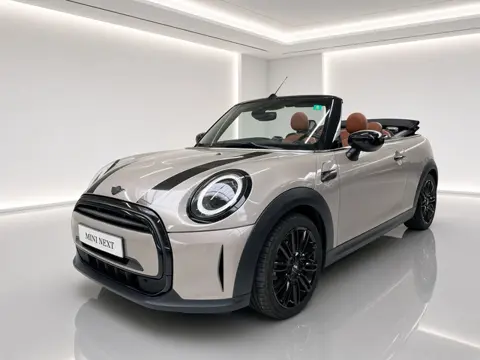 MINI Cabrio Cooper | Leder | 17" | Stoel/Stuurverwarming | Comfort Acces