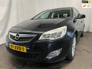 Opel Astra Sports Tourer 1.4 Turbo Sport BPM! SCHADEAUTO!