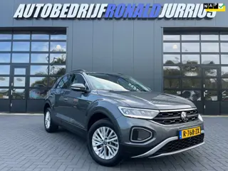 Volkswagen T-Roc 1.5 TSI Life Business NL.Auto/150PK/Stoelverw./Climatronic/Carplay/Trekhaak/1Ste Ei