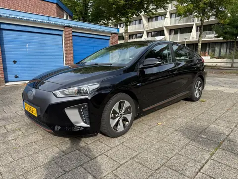 Hyundai IONIQ Comfort EV NAVI PDC Black Edition