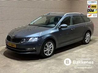Skoda Octavia Combi 1.0 TSI Style Business | Carplay | Camera | Trekhaak | Dealer onderhouden