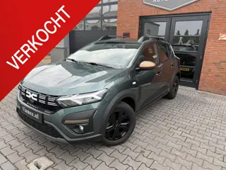 Dacia Sandero Stepway 1.0 TCe 90 Extreme | Automaat | Stoelverwarming | Camera | Keyless