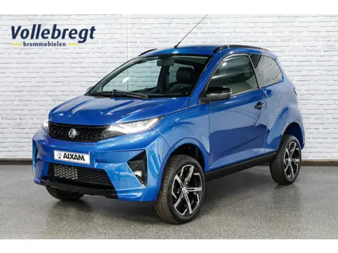 Aixam Crossover SUV / 9 Inch Tablet (bj 2026, automaat)