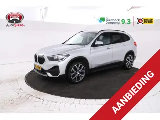 BMW X1 sDrive18d High Executive - Automaat, Panorama dak, Navigatie