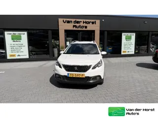 Peugeot 2008 1.2 PureT. Blue Lion nw distributie (bj 2018)