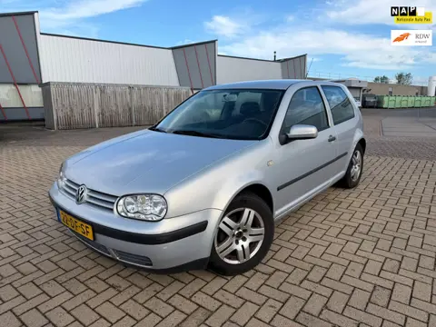 Volkswagen Golf 1.4-16V Trendline Inruilkoopje! Motor goed!