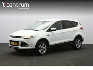 Ford Kuga 1.5 Trend 150 PK, Trekhaak, Cruise Control, Stoelverwarming