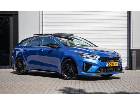 Kia ProCeed 1.4 T-GDI GT-PlusLine / Pano / Carplay / Winterset