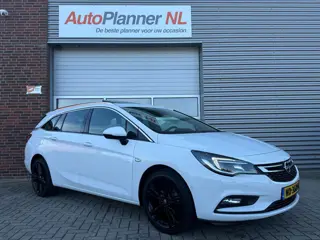 Opel Astra Sports Tourer 1.4 Innovation! Camera! Keyless!