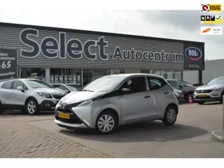 Toyota Aygo 1.0 VVT-i X-fun |AIRCO|5 DRS| BLUETOOTH| NAVIGATIE|NL AUTO