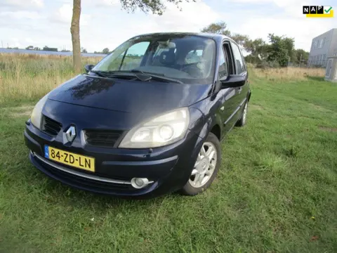 Renault Scénic 1.6-16V Tech Line