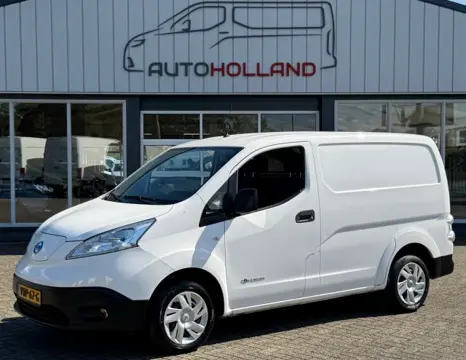 NISSAN E-NV200 ZERO EMISSIE 40KWH 80KW 120PK AIRCO/ CAMERA/ ORIGINEEL AUDIO/ 100% DEALERONDERHOUDEN