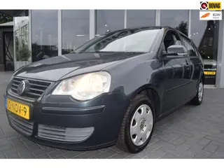 Volkswagen Polo 1.2-12V Trendline 1 jaar apk gebruikersschades trekhaak