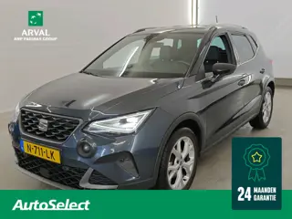 Seat Arona 1.0 TSI 110pk FR Business Intense | Stoelverwarming | Half leder/Alcantara | LED | Navi |
