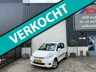 Daihatsu Sirion 2 1.3-16V Prestige AIRCO/CRUISE/ELEK RAMEN/ LM VELGEN/NIEUWE APK