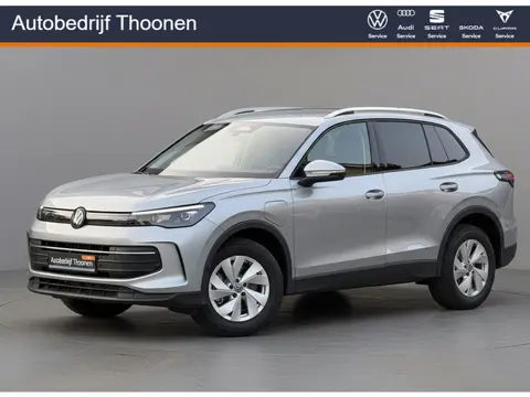 Volkswagen Tiguan 1.5 eHybrid Life Edition | Trekhaak | Camera