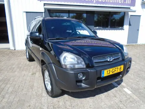 HYUNDAI TUCSON 2.0I STYLE PREMIUM