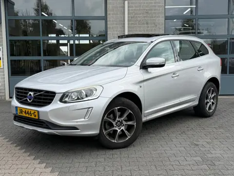Volvo XC60 2.0 T5 FWD Polar