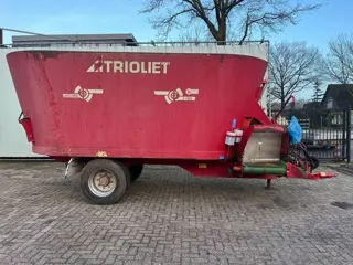 Trioliet Solomix 2 1800 VLH voermengwagen (bj 2010)