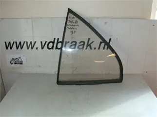 Daihatsu Valera 1993-1996 driehoeksruit links achter