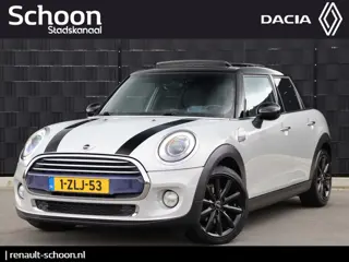 MINI 5-deurs 1.5 Cooper Chili | Pano | Head-up | Harman Kardon | Navigatie | Cruise Control