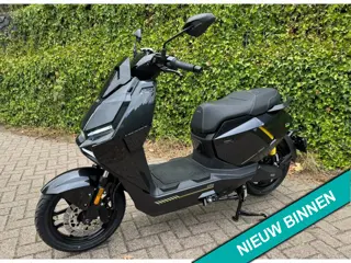 Niu FQIX 150 45 km Elektrisch Veel Opties BETAAL met in3
