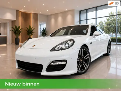Porsche Panamera 3.0 Automaat Titanium 5D Panoramadak Leder Navi scherm Xenon Full Option