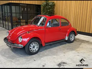 Volkswagen Kever 1303 S Met Schuifdak en Weltmeister velgen. Hollandse auto.