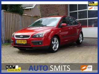 Ford Focus 1.6-16V Futura 5drs