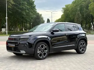 Jeep Avenger 1.2 e-Hybrid Summit (bj 2024, automaat)