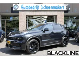 Lynk & Co 01 1.5 MY23! BLACKLINE ZWARTE-HEMEL ROLHOES MY23 360-CAMERA PANO/SCHUIF INFINITY DAB NAVI 
